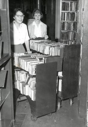Librarianswithbooktrolleys